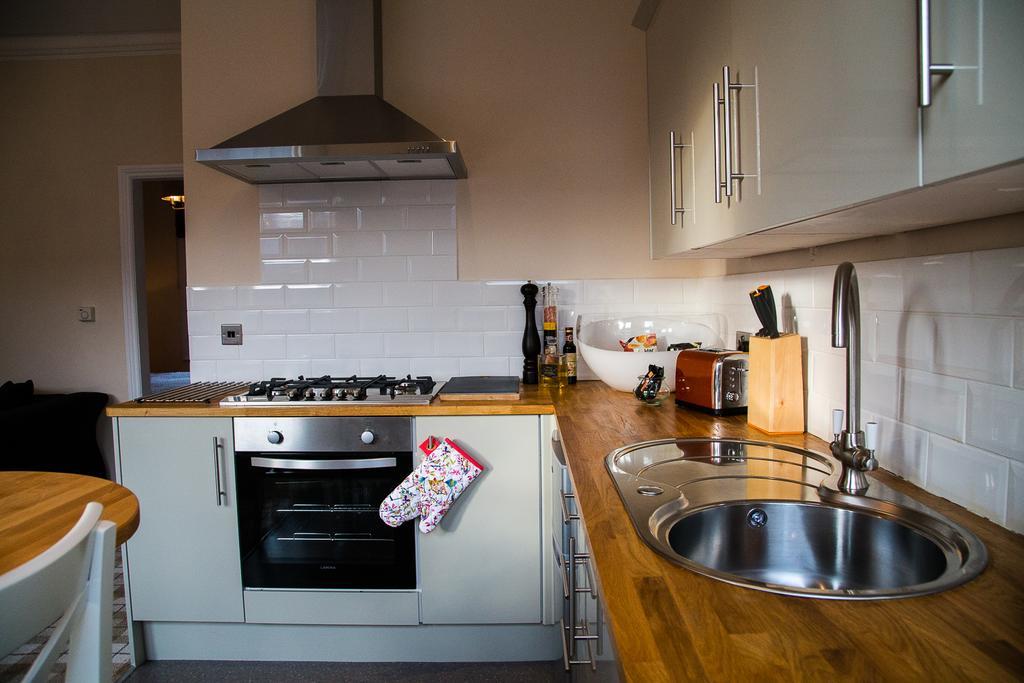 Harrogate Elite Livingアパートメント エクステリア 写真