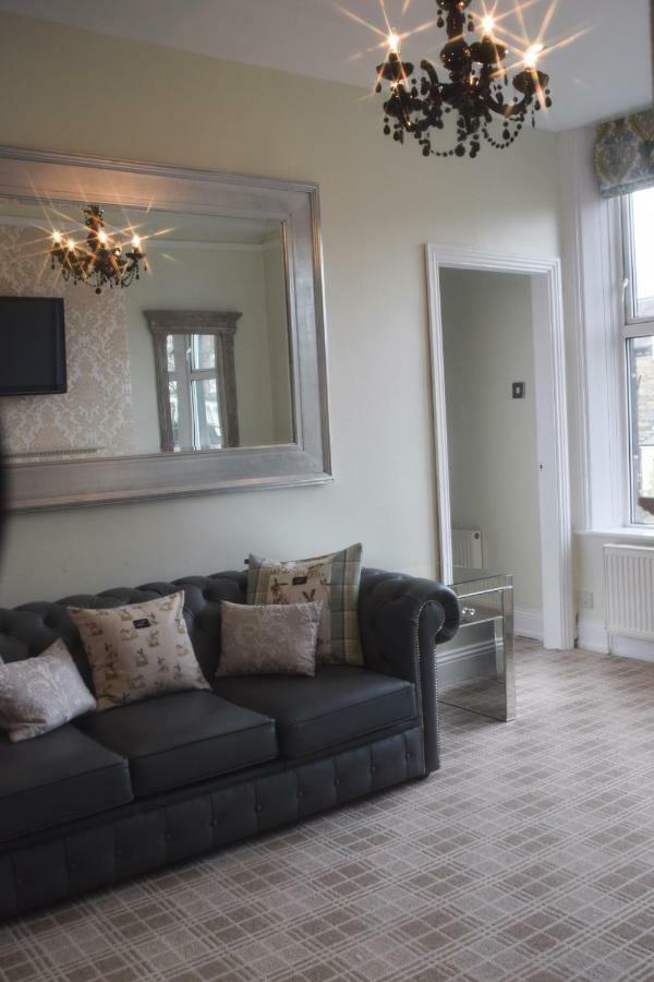 Harrogate Elite Livingアパートメント エクステリア 写真